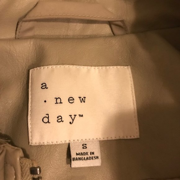 Women's Coat Faux Leather Tan - Picture 3 of 3